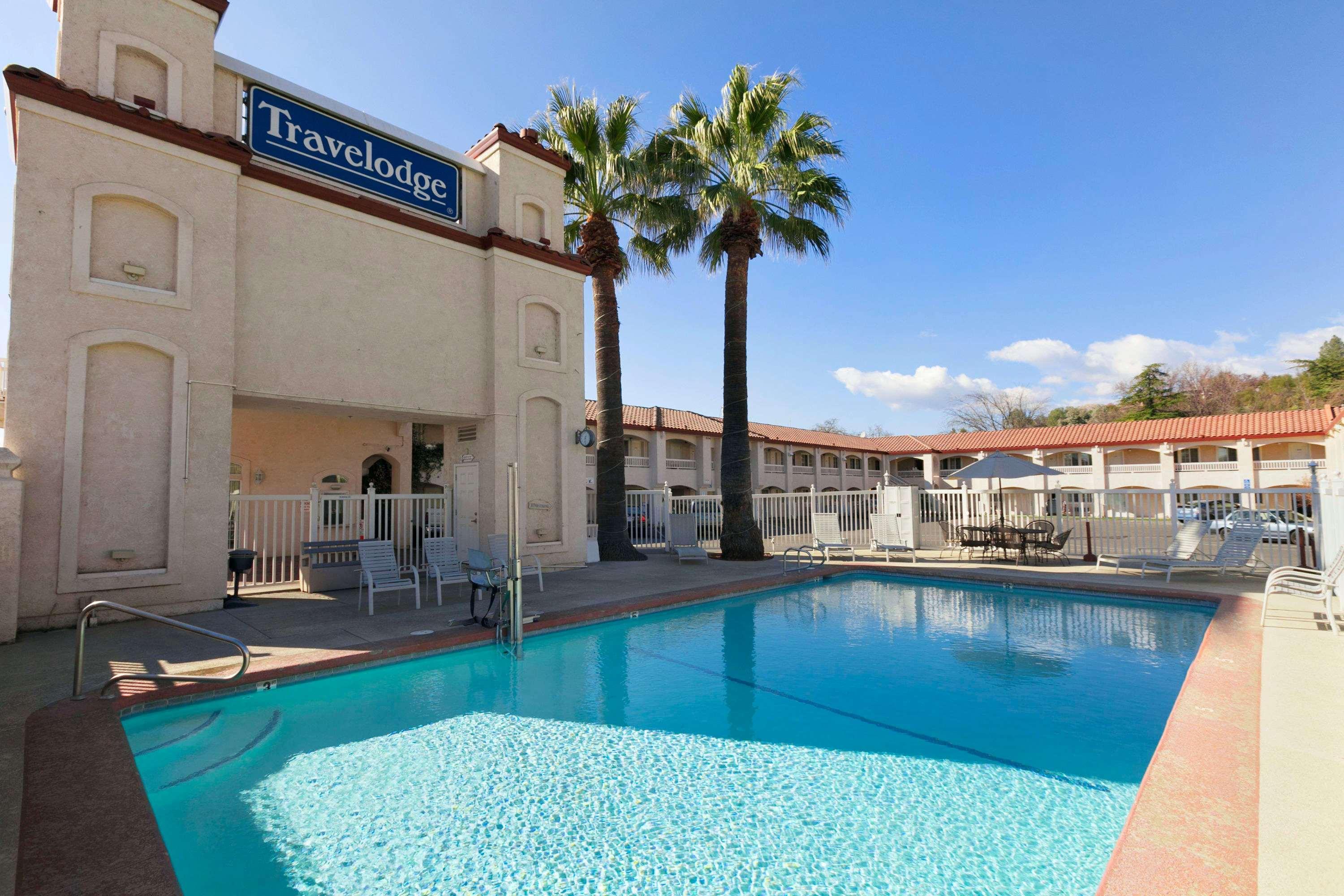 Travelodge By Wyndham Redding Ca Exterior photo